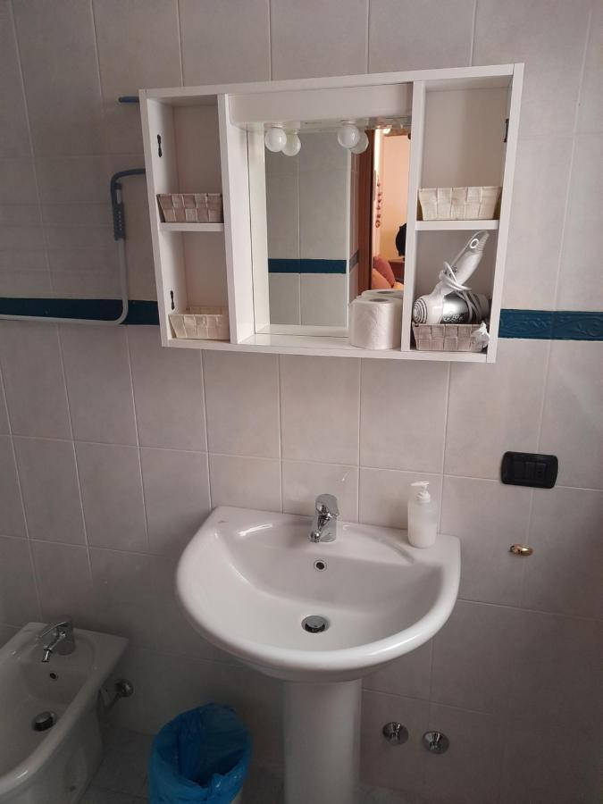 Apartmán A Casa Di Sole Brovello-Carpugnino Exteriér fotografie