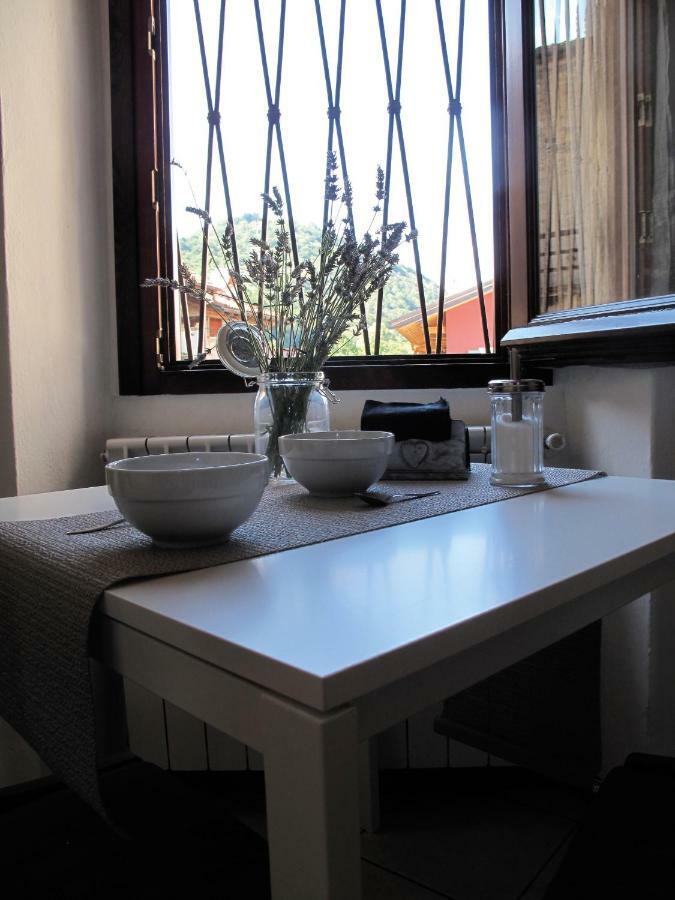 Apartmán A Casa Di Sole Brovello-Carpugnino Exteriér fotografie