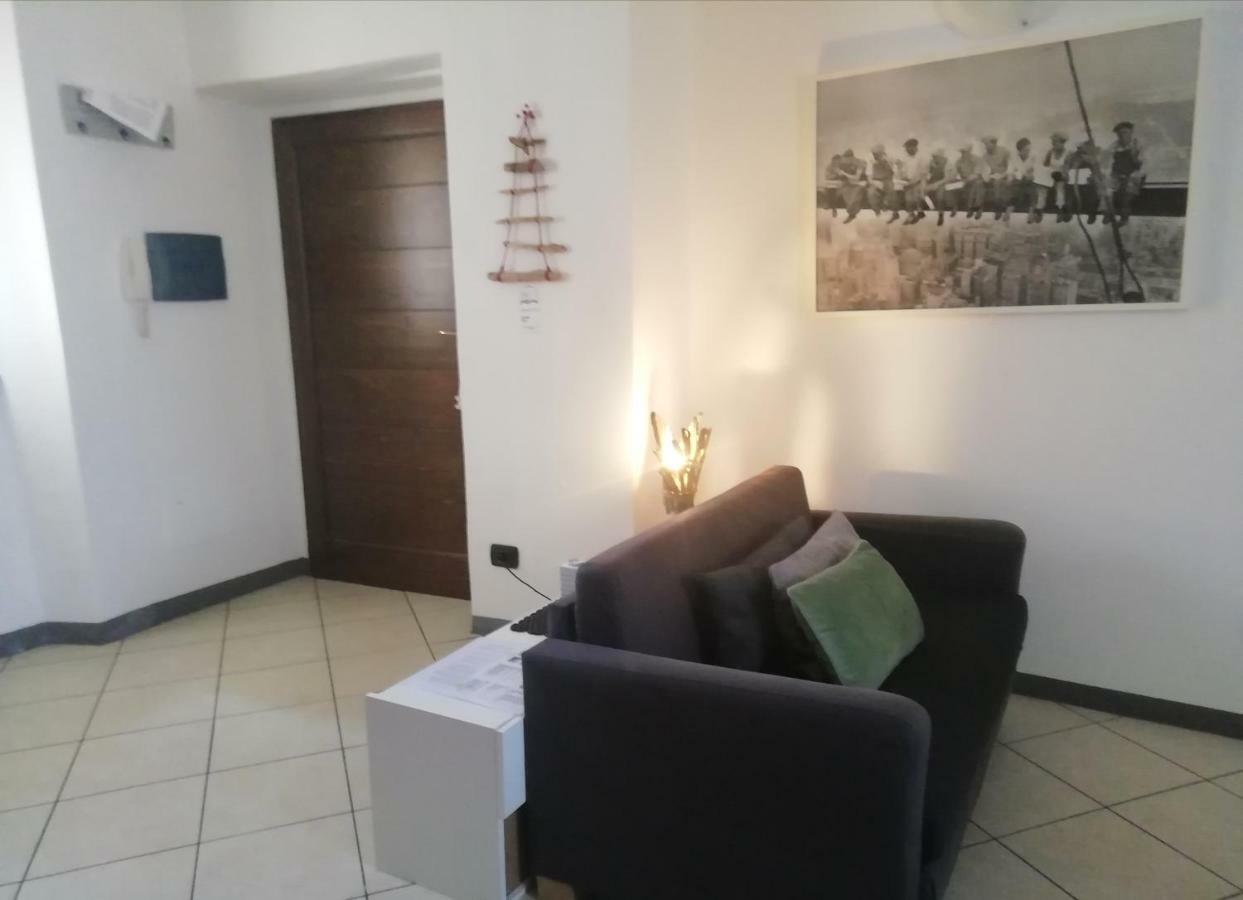 Apartmán A Casa Di Sole Brovello-Carpugnino Exteriér fotografie